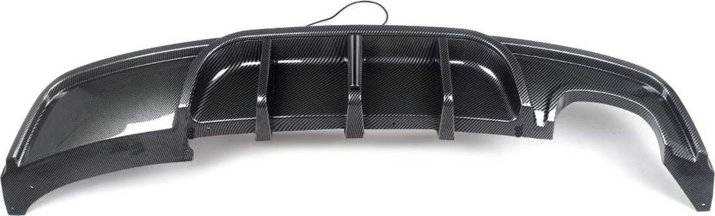 Heckstoßstangendiffusor Deluxe – Für BMW 1 Serie E82 Coupe 135i M Sport – Carbon-Look, F1-Stil, Mit Beleuchtung