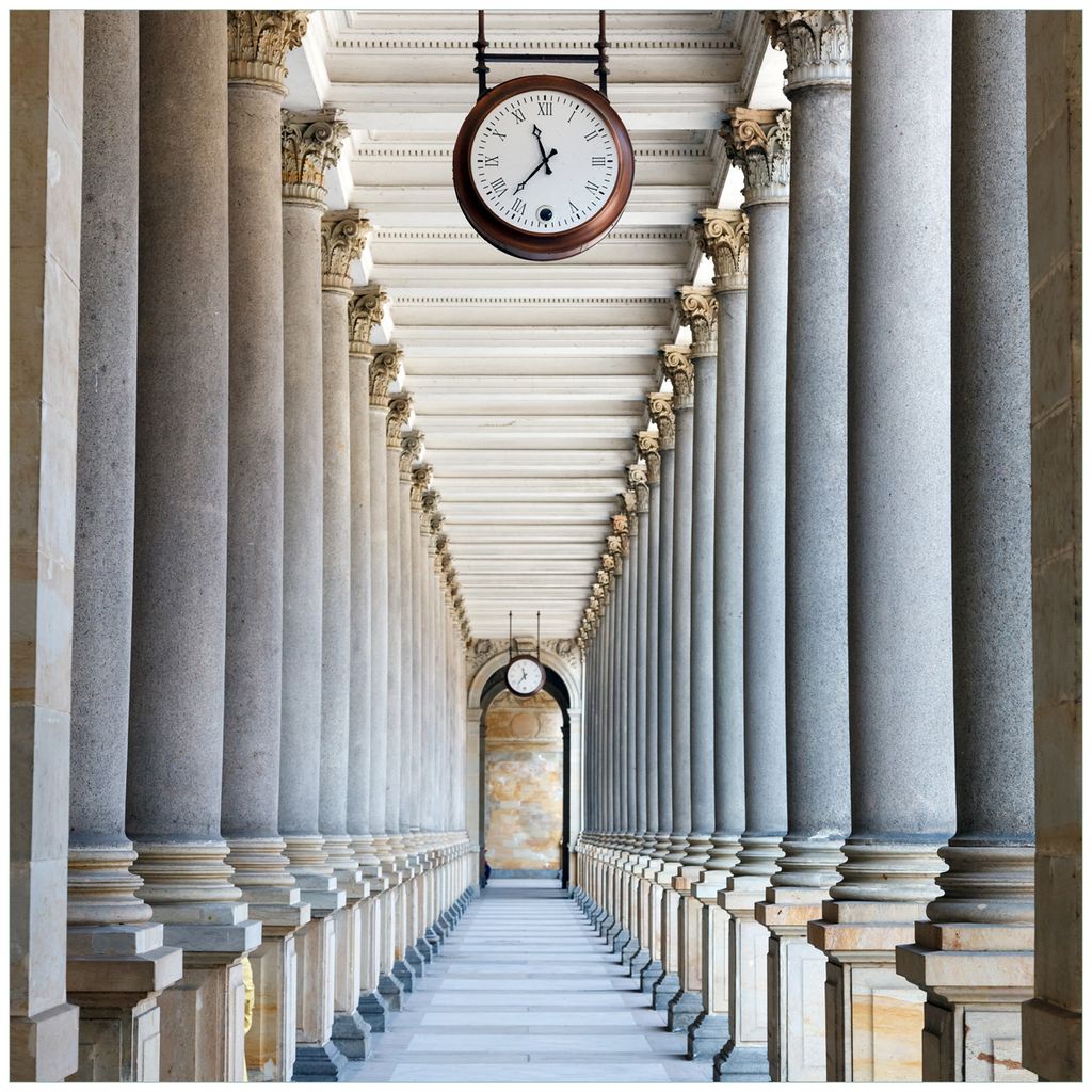 Wallario Möbeldesign / Aufkleber, geeignet für Ikea Lack Tisch - Säulengang in 55 x 55 cm