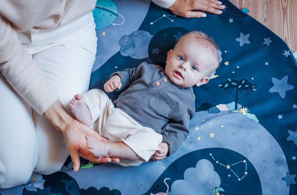 Kocyk do zabawy na dzień i na noc MoMi Zdjęcie produktu 29