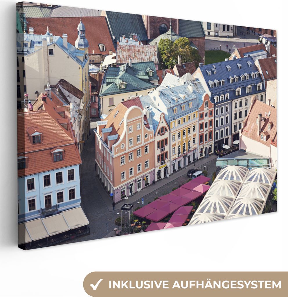OneMillionCanvasses - Leinwandbilder - 150x100 cm, Architektur in der Altstadt von Lettland Riga, Wandbilder Kunstdruck Wanddekoration