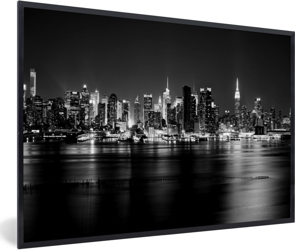 MuchoWow Gerahmtes Poster Reflektierte Skyline von New York - schwarz und weiß 60x40 cm - Poster mit Schwarzem Bilderrahmen Wandposter Rahmen Fo...