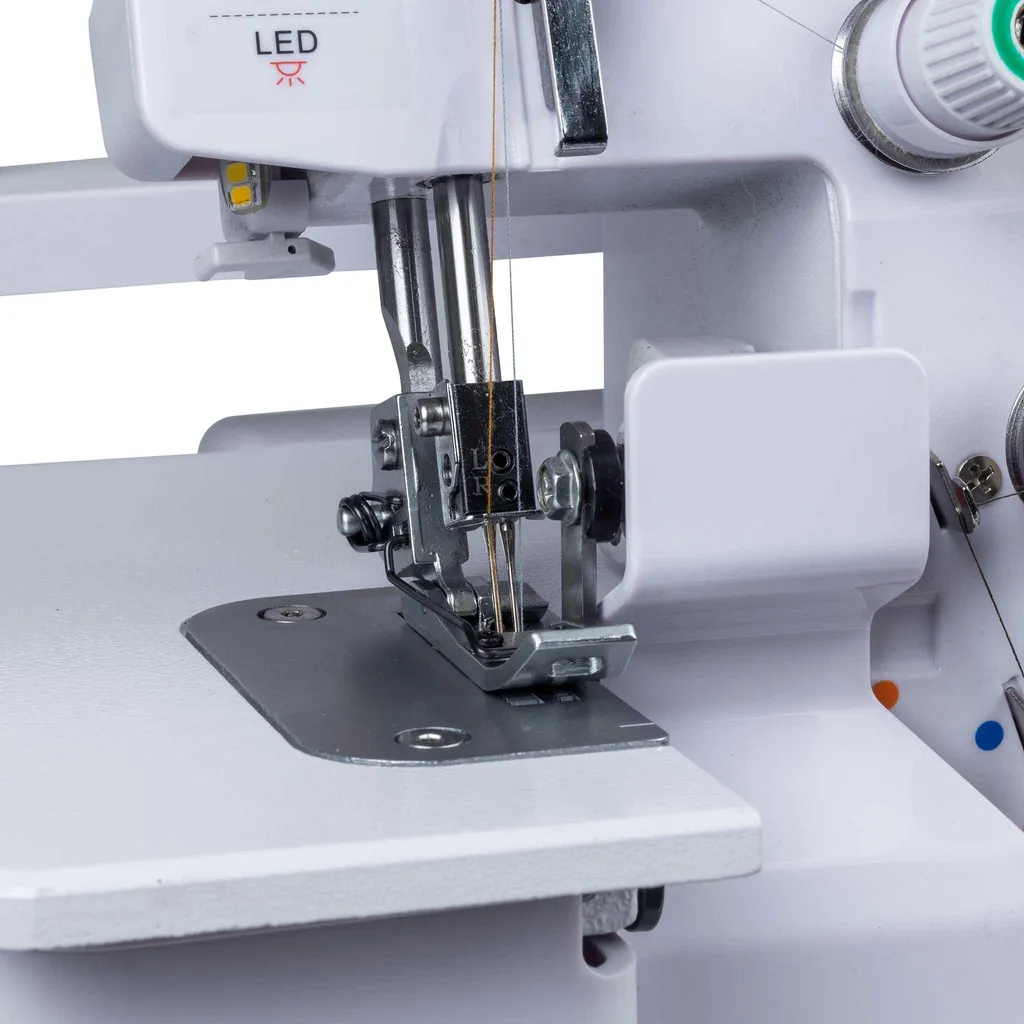Machine surjeteuse Birgitta Standard pour coutures et finitions textiles - 3