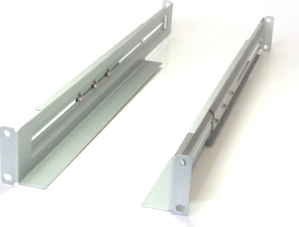Kit Binari Rack 19" per UPS Serie Xanto e Zinto | Sicurezza Certificata