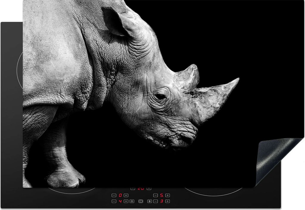 KitchenYeah Herdabdeckplatte Portrait Nashorn auf schwarzem Hintergrund , 77x51cm, Küche Deko, Glaskeramikkochfeld Herdabdeckung, Abdeckplatte f...