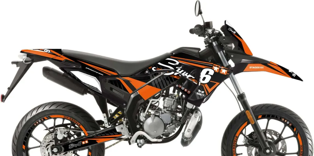 Rénover une Derbi X-treme 2018-2020 avec le Kit déco Stage6 Orange
