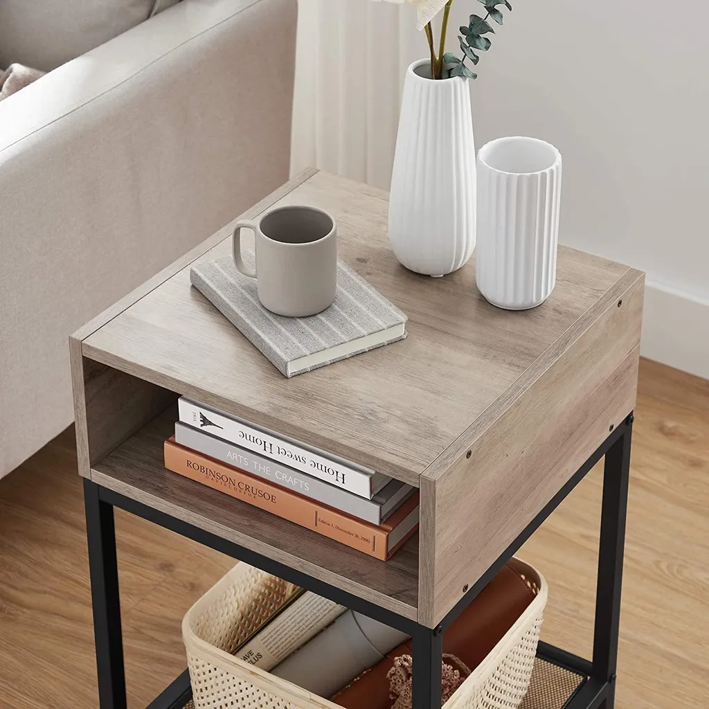 Table d'appoint avec compartiment ouvert et étagère grillagée noir mat - 4