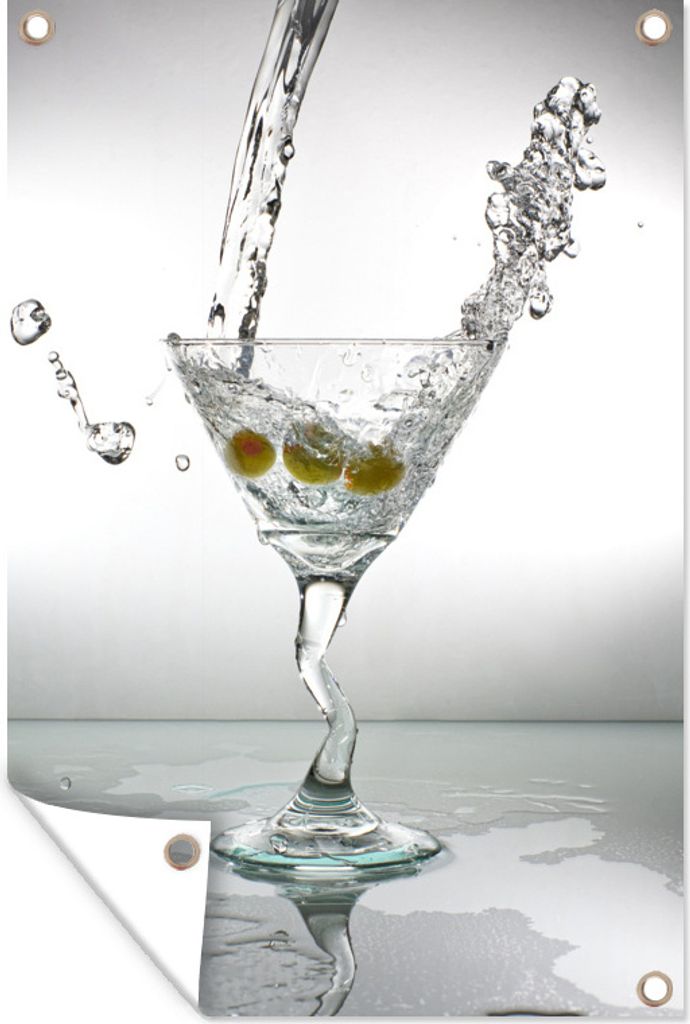 MuchoWow 80x120 cm Outdoor-Poster Gartendeko Sichtschutz Garten Poster für den Garten Martini-Glas wird gefüllt