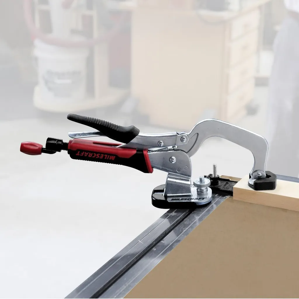 Collier de levier TrackMaster à serrage rapide pour rainure en T Pro - 6