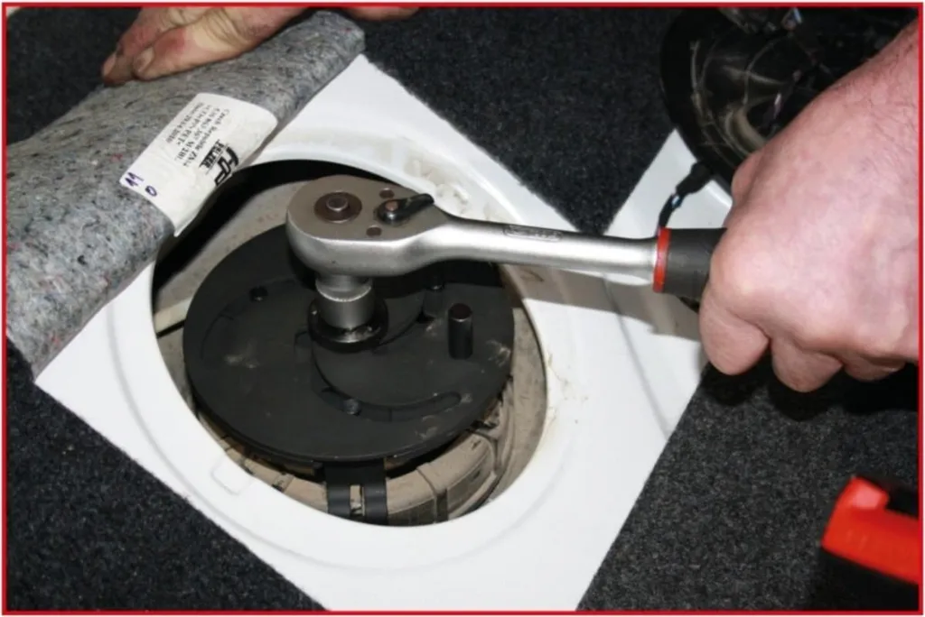 KS Tools Chiave Universale 3 Bracci per Ghiera Serbatoio Carburante - 6