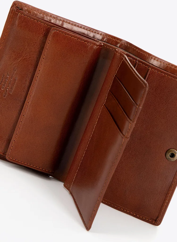 Portefeuille Vertical en Cuir Marron Clair Idéal pour Voyage et Travail