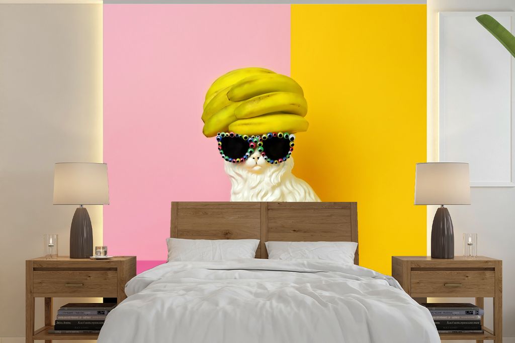 MuchoWow Fototapete für Wohnzimmer oder Schlafzimmer Wandtapete Vinyl Motivtapete Katzenstatue mit Bananen - 300x300 cm - Wanddekoration