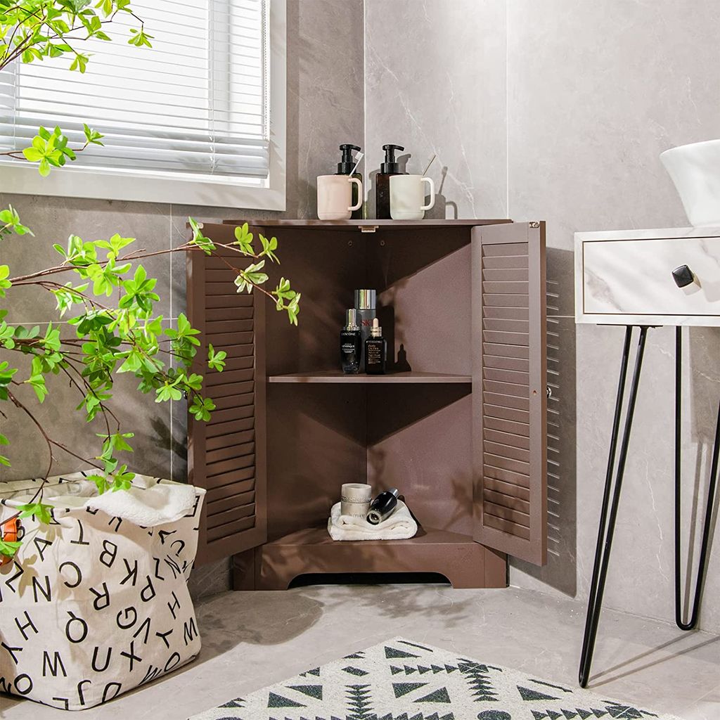costway eckschrank lamellentür mit höhenverstellbarem regal, bodenschrank  für badezimmer, eingangsbereich, wohnzimmer (braun)