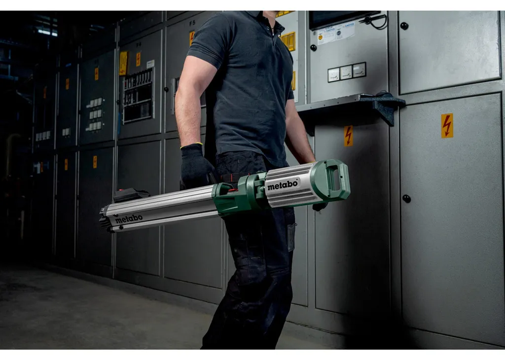 Projecteur de chantier orientable 5000 lumens Metabo 18V - 16