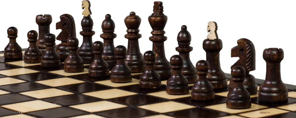 Jeu d'Échecs de Capablanca pour Stimuler la Stratégie et l'Anticipation - 7