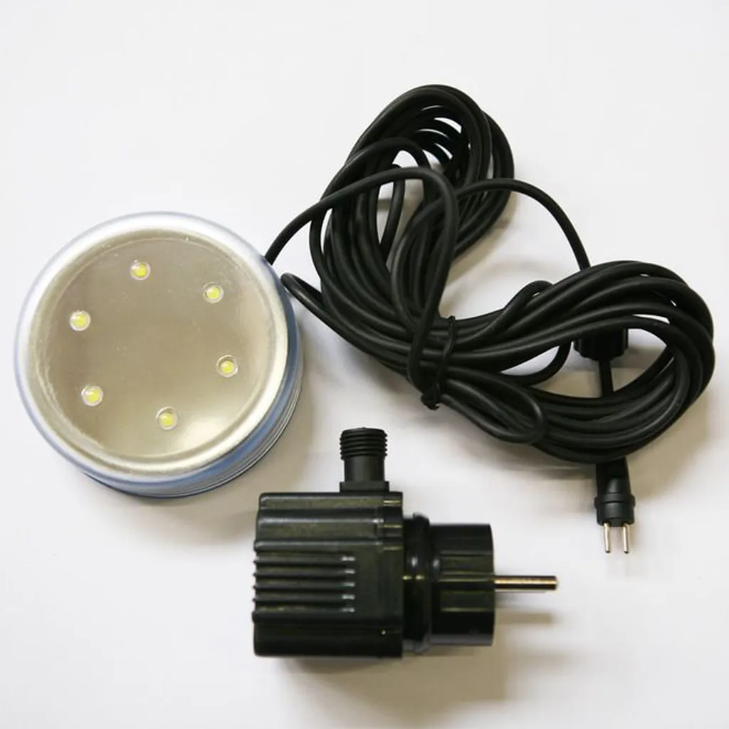 Éclairage LED de Piscine Intex - Solution Magnétique Idéale Soirées d'Été - 8