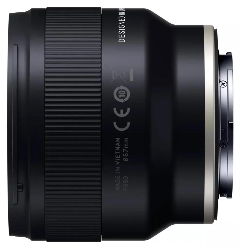 Tamron 20mm f/2.8 OSD Sony FE avec Mise au Point Macro 1:2 Compact