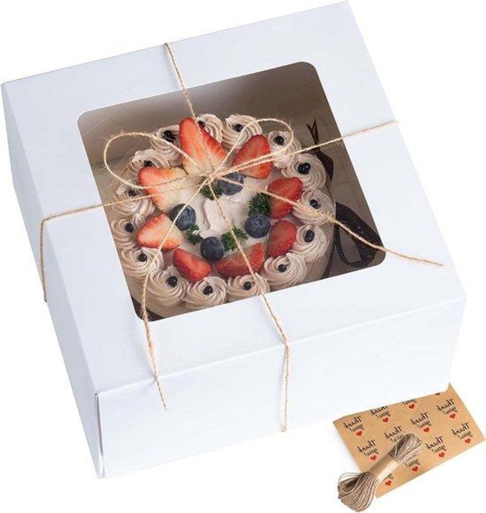 Kuchenwürfel mit Aussensicht - 26 x 26 x 13 cm - Tortenkarton - 10 Stück mit Schnur und Aufklebern