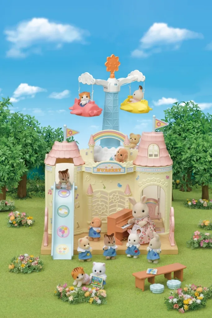 Sylvanian Families 5316 Jardin d'enfants modulable avec toboggan