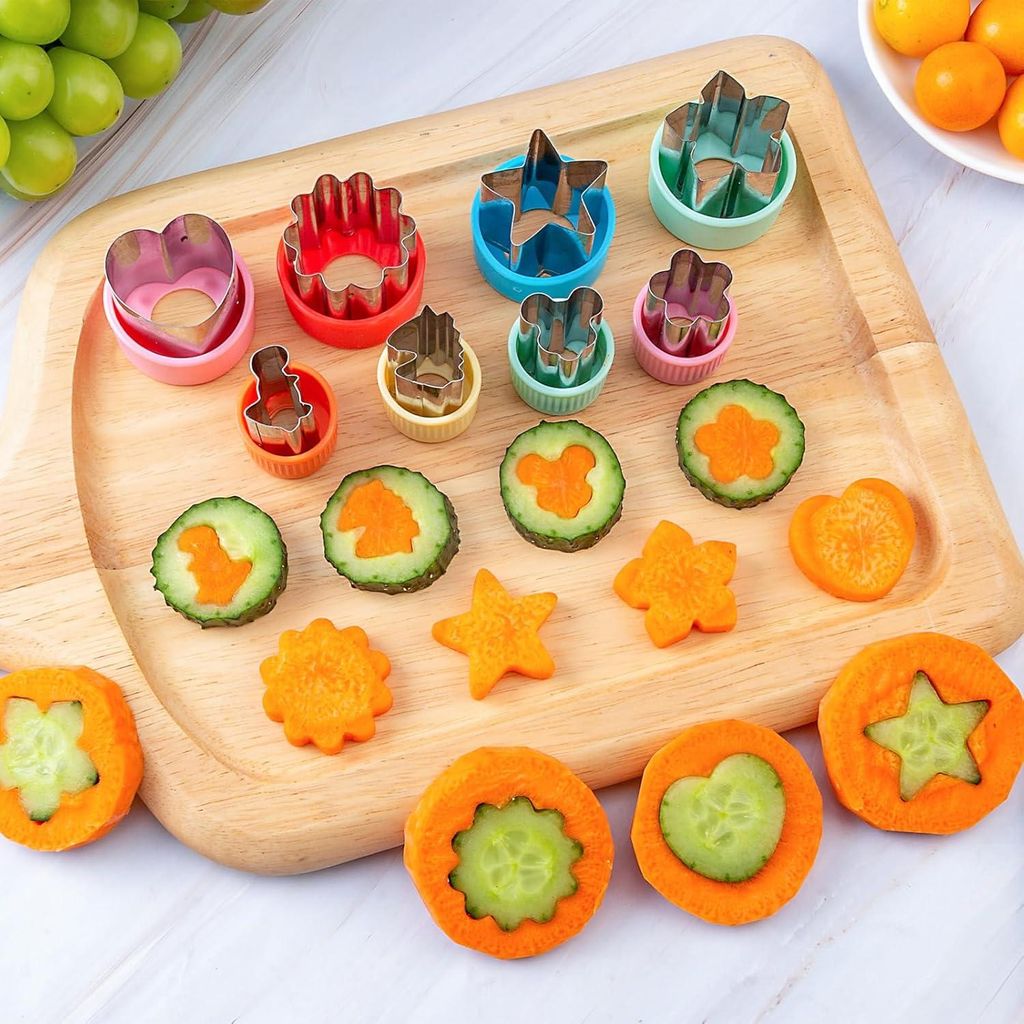 Ausstechformen Kinder Brot und Gemüse 12 Stück