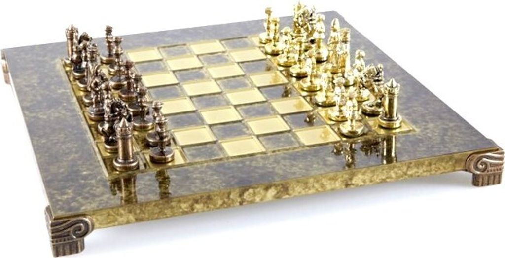 Exklusive Schachfiguren aus byzantinischem Metall