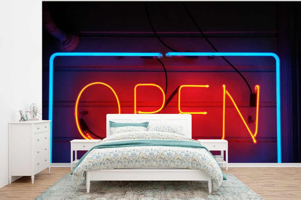 MuchoWow Fototapete für Wohnzimmer oder Schlafzimmer Wandtapete Vinyl Motivtapete Ein beleuchtetes Schild mit dem Text open - 350x260 cm - Wohnz...