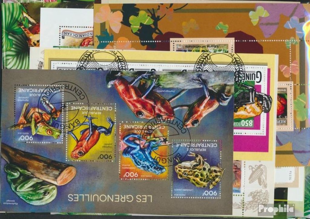 Briefmarken Motive 20 verschiedene Frösche Blöcke