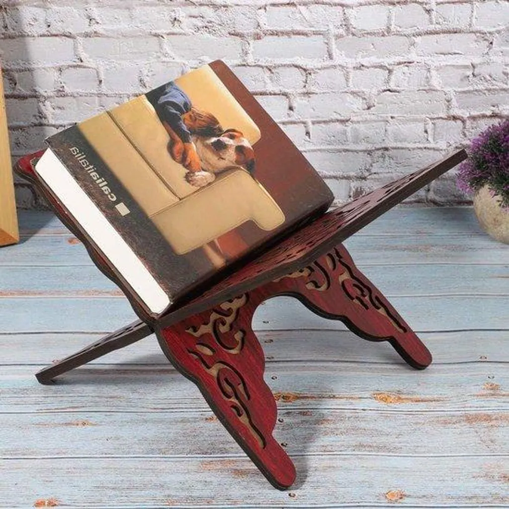 Serre-livres décoratif en bois clair pour étagère de salon design
