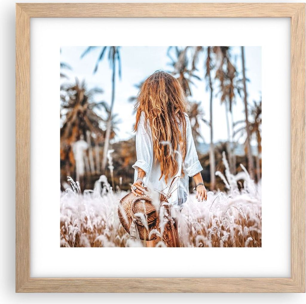 Gerahmtes Poster - Rahmen in heller Eiche - Wiese Frau Gras - 30x30 cm - Wand Bild - Wanddeko - Wandbilder - Kunstposter - Wandposter - Bilderrahme...