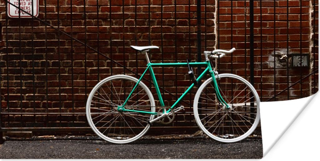 MuchoWow Poster Grünes Fahrrad vor dem Tor 120x60 cm - Bild
