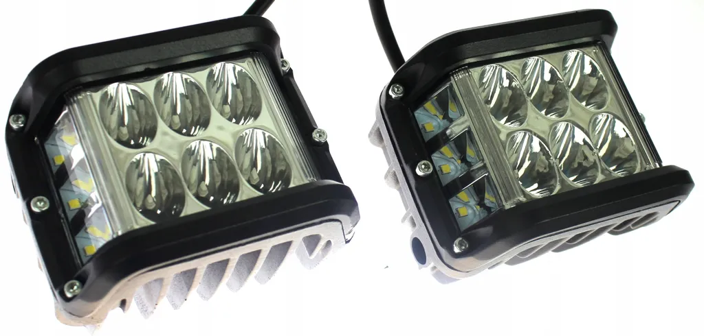 Lampe de travail carrée CREE LED 27W 10-30V IP67 haute performance