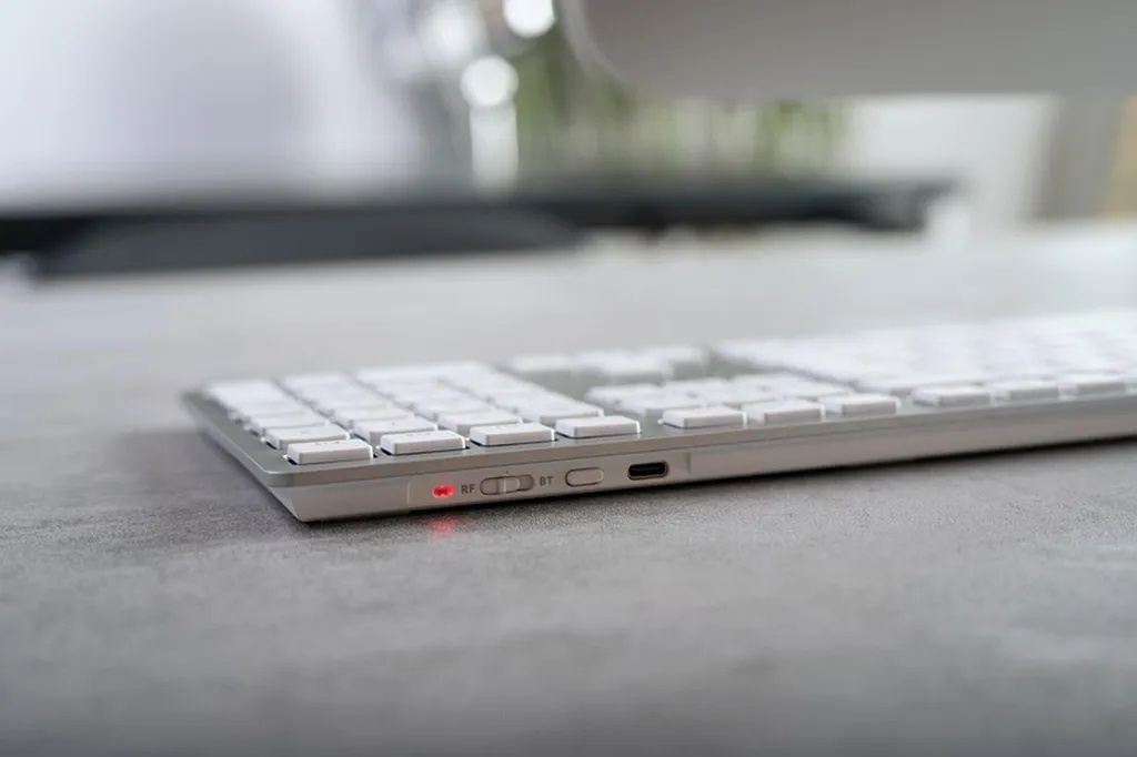 Clavier Bluetooth Mac Cherry KW 9100 SLIM QWERTY Idéal Télétravail