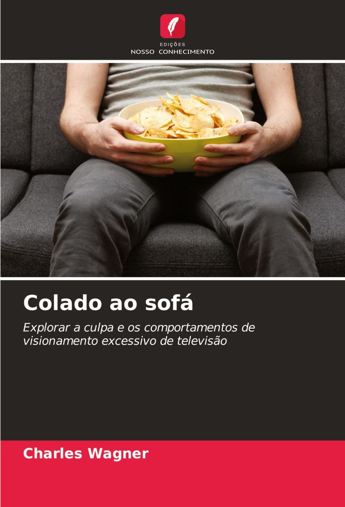 Colado ao sofá