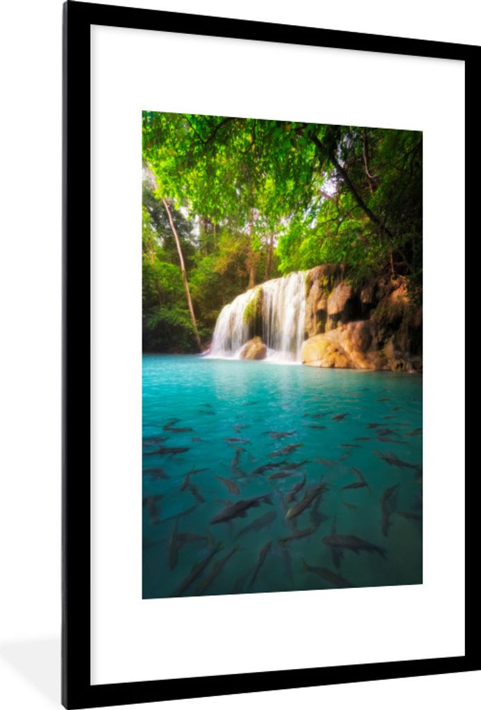 MuchoWow® Gerahmtes Poster Angeln im Wasser im Produktbild 