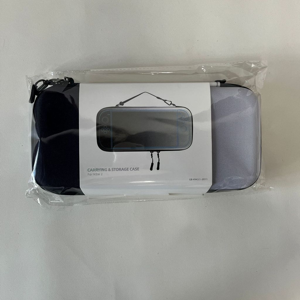 INF Schützende Tragetasche für Switch 2 Konsole - Schwarz & Weiß