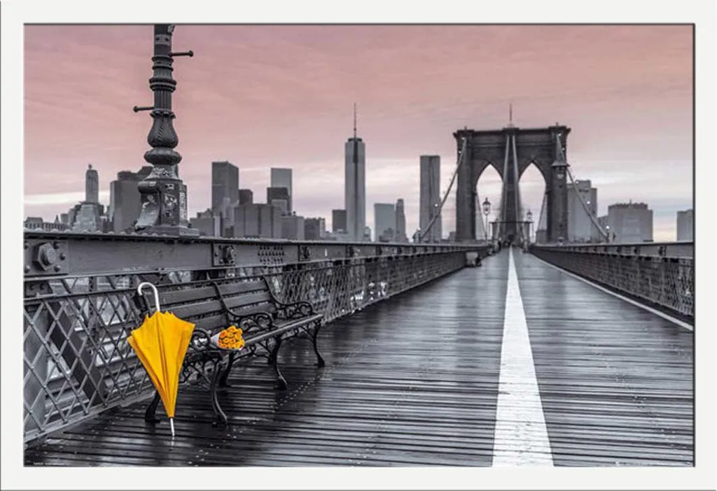 Affiche Brooklyn Bridge Umbrella Frank Assaf Cadre MDF Blanc et Vitre
