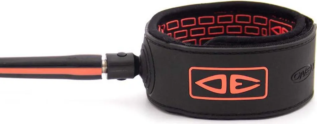 Leash monobloc Ocean & Earth 6'0'' One XT noir avec cordon uréthane