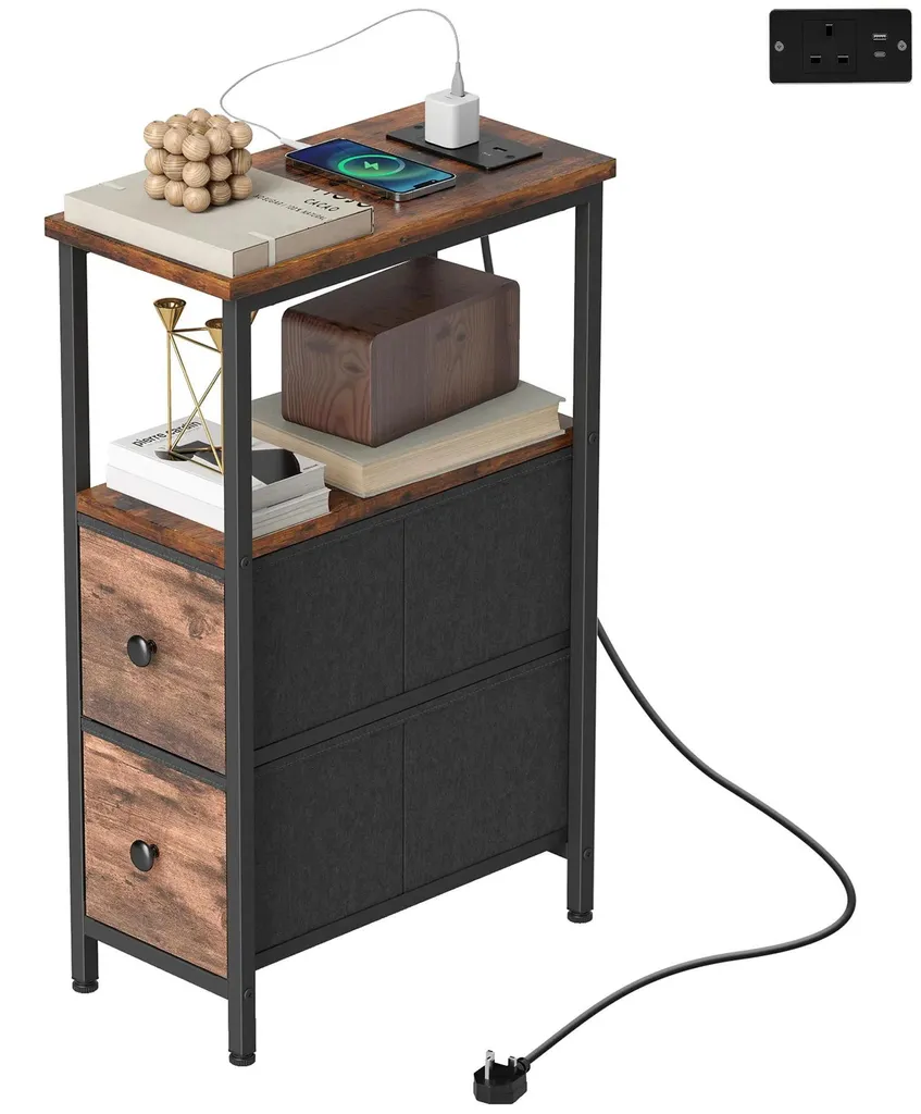 Table basse industrielle marron avec station de recharge USB intégrée