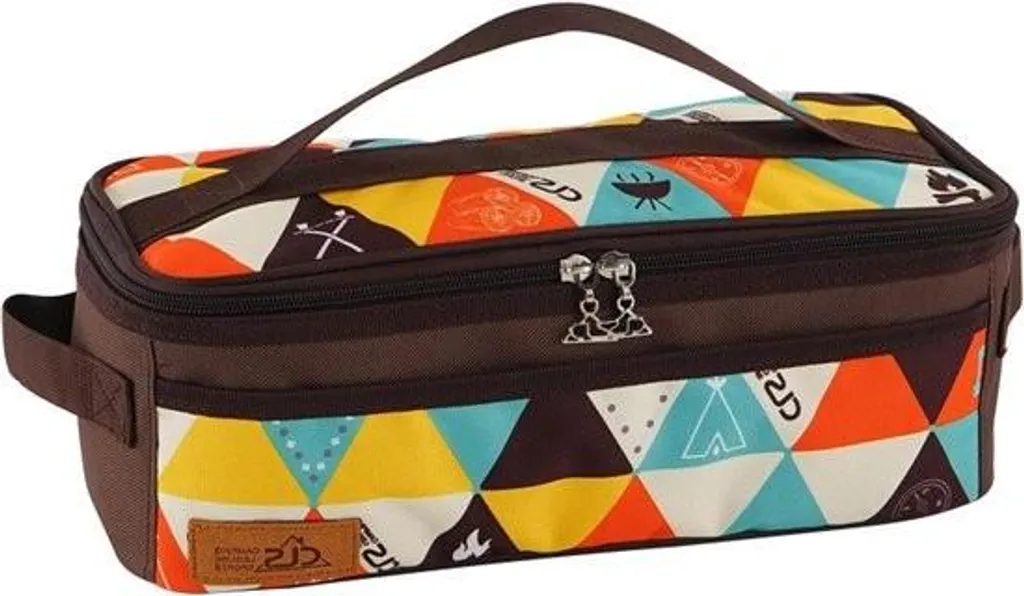 Étui portable marron en triangle pour ranger les couverts de cuisine
