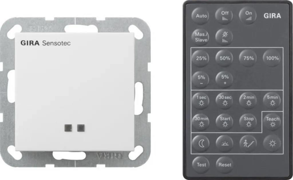 Automatisation Éclairage Couloir avec Gira Sensotec 236603 Blanc Pur