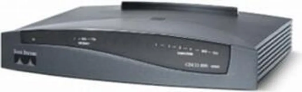 Routeur ADSL Cisco SOHO 97 idéal pour le télétravail et petites agences
