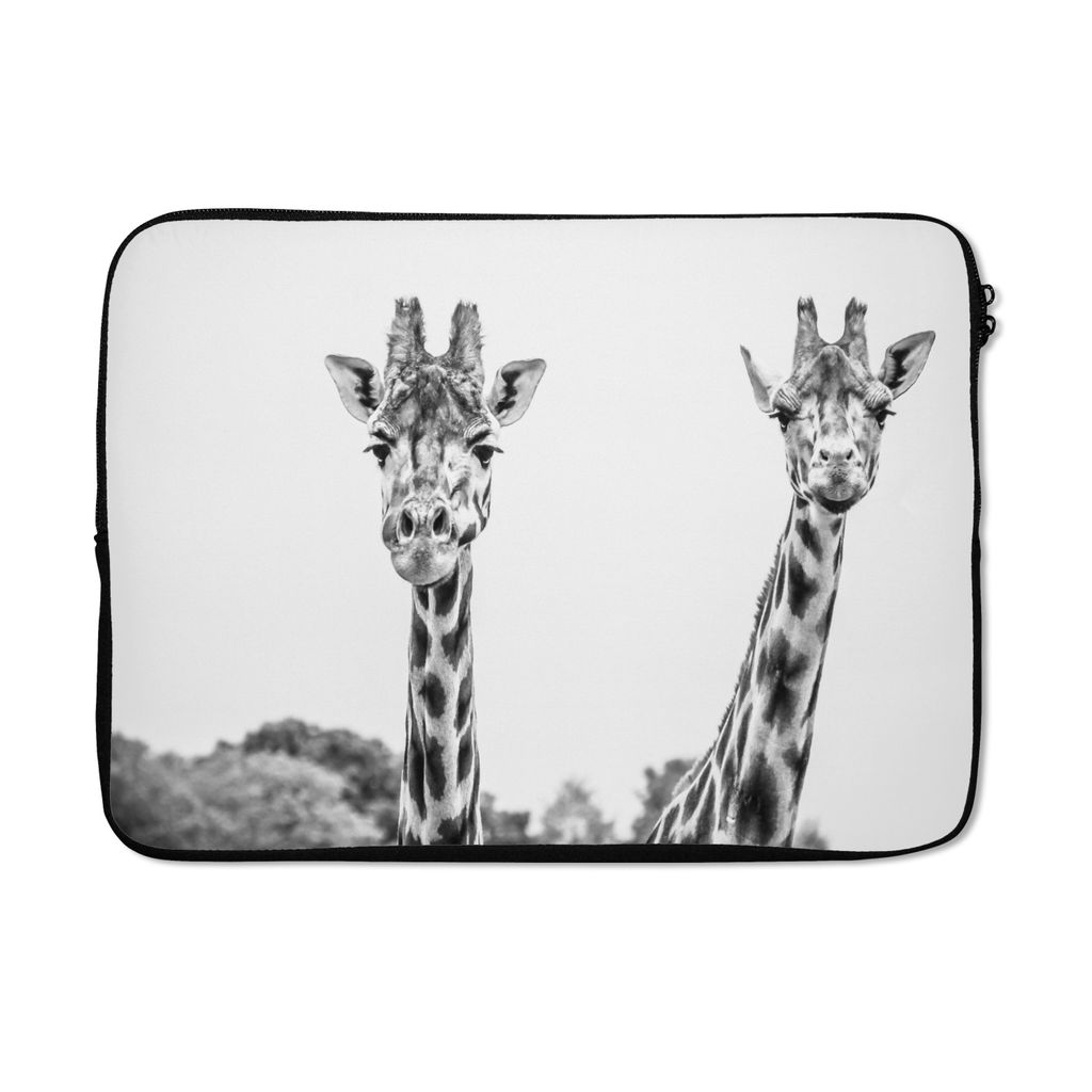 MuchoWow Laptop Hülle 13 Zoll Schwarz-Weiß-Porträt von zwei Giraffen Laptoptasche - Laptophülle - Sleeve - Rundumschutz