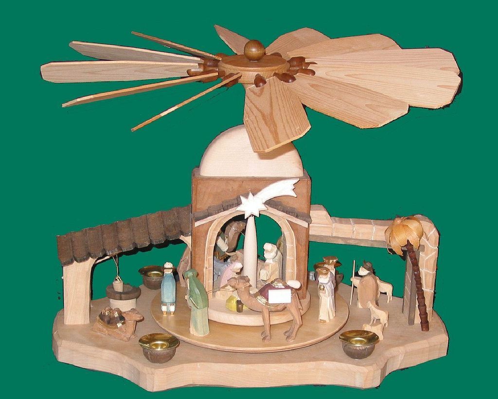 Tischpyramide Christi Geburt geschnitzt Höhe 33cm NEU Produktbild 