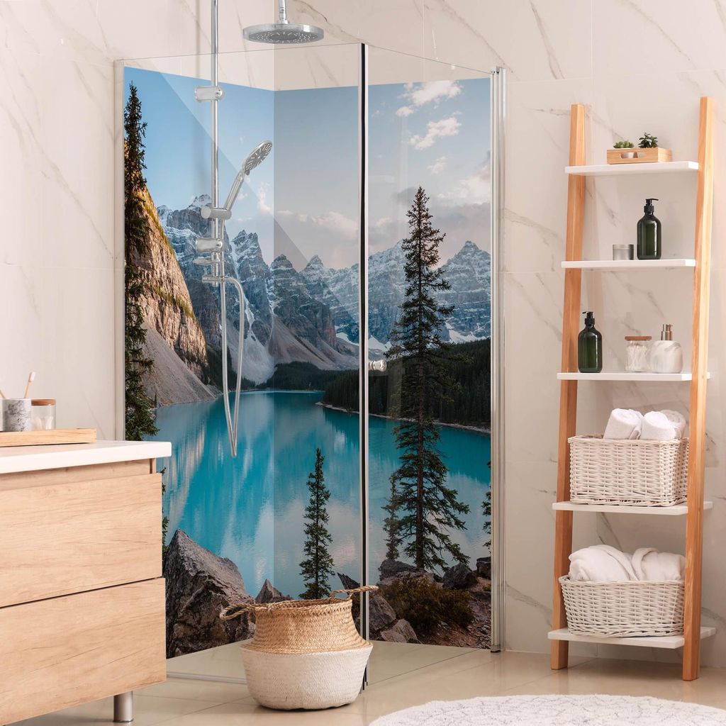 Duschrückwand Natur selbstklebend - 0.61 mm Wandpaneel wasserfest Berg blau Motiv Badrückwand fugenlos Premium matt 100x200 cm
