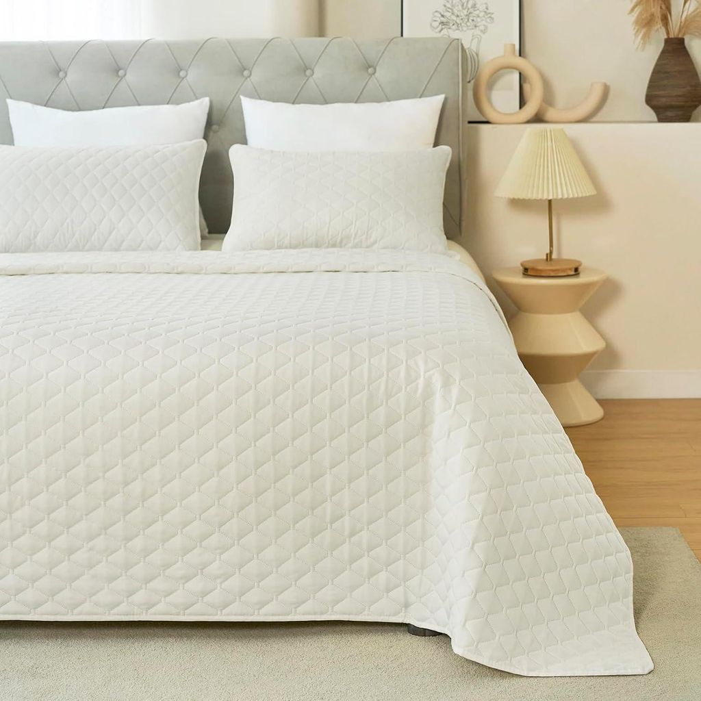 Leichtgewicht Beiger Überwurf 240x260 cm mit 2 Kissenbezügen - Ultrasoftes Decke für Schlafzimmer und Wohnzimmer