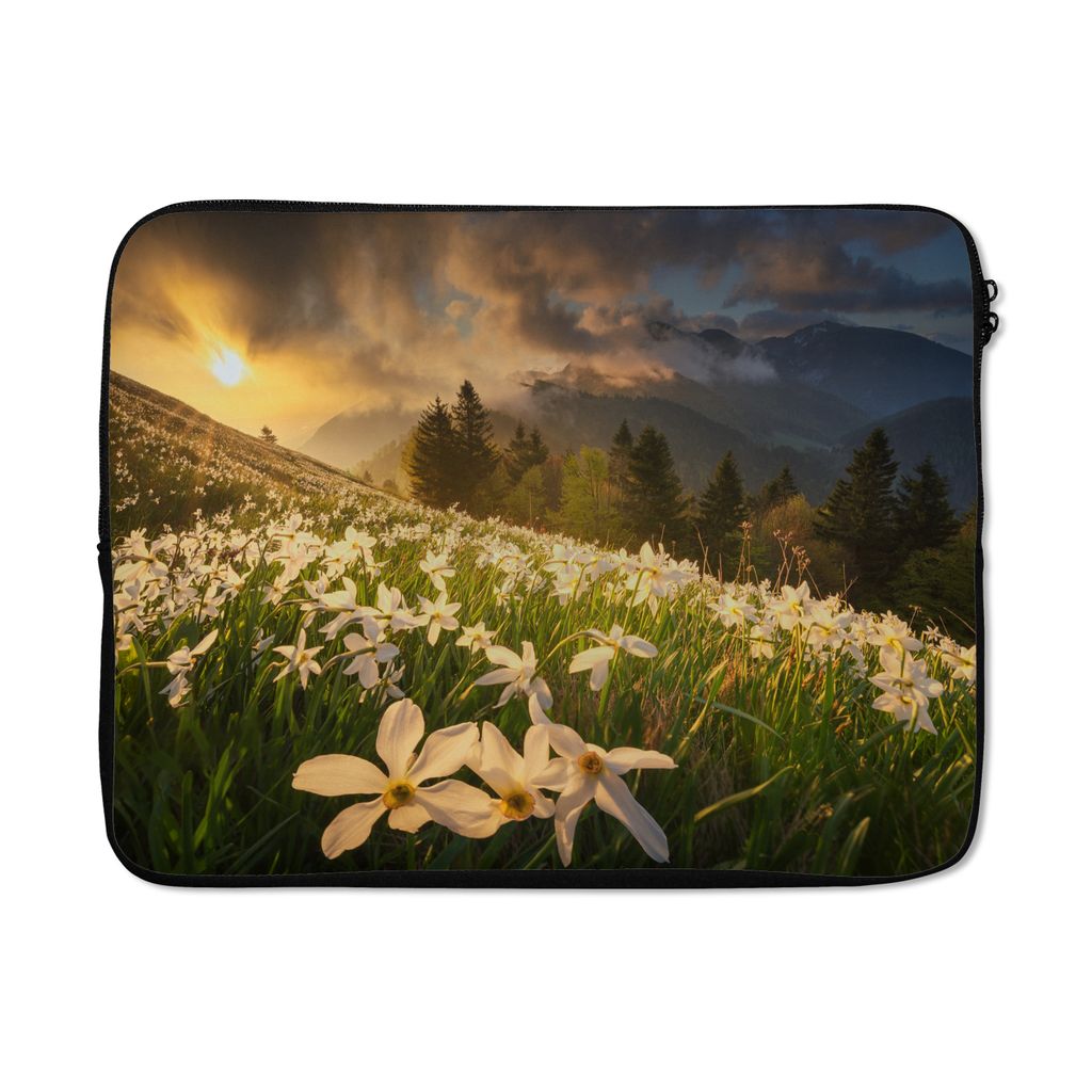 MuchoWow Laptop Hülle 17 Zoll Laptoptasche Blumenfeld - Hügel - Sonnenuntergang - Berg - Natur - Weiß - Hügel - Zipper - Schutzabdeckung