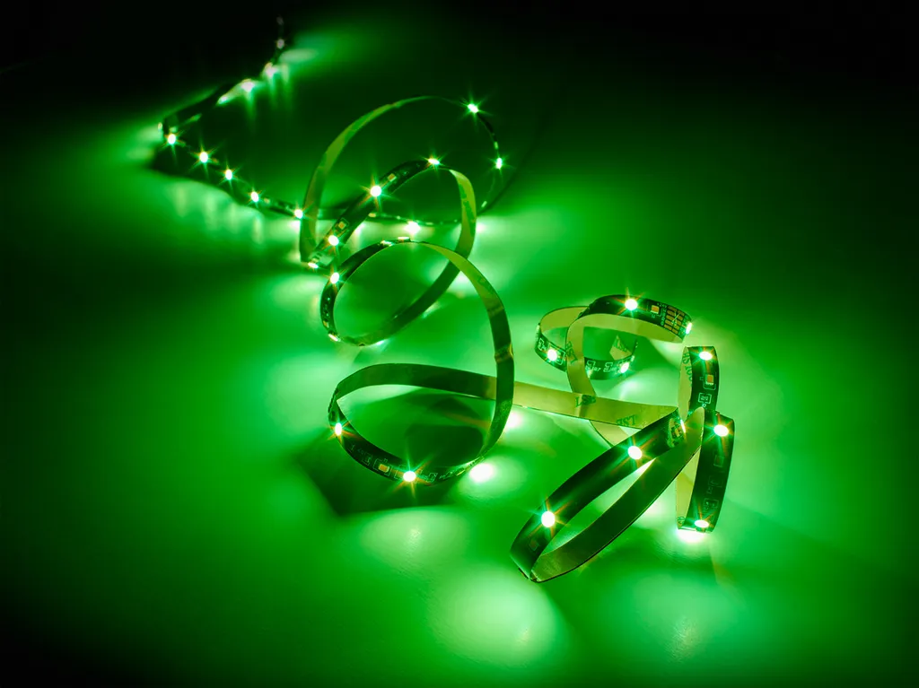 Striscia LED Strip RGBWW 5m 12V Dimmerabile Telecomando - Uso Interno - 4