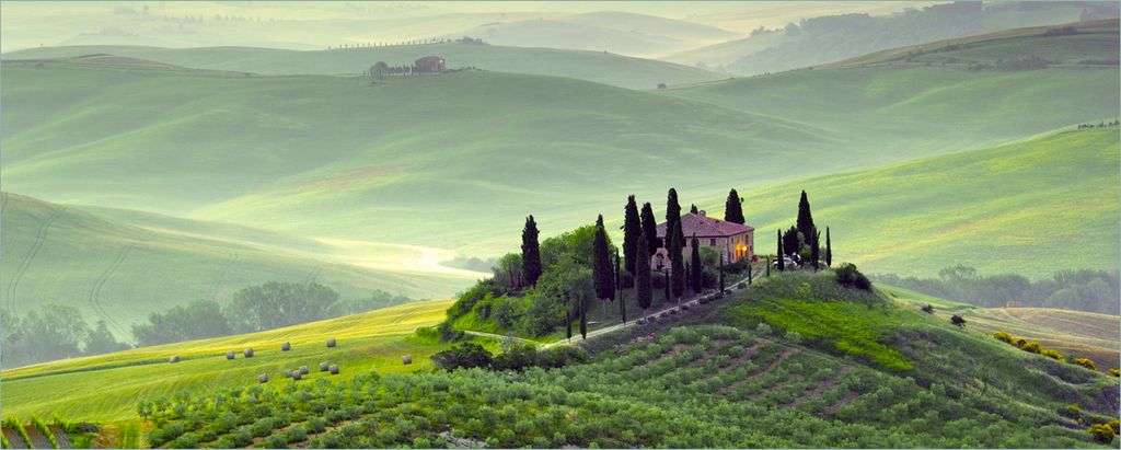 Wallario selbstklebendes Poster - Toskana in Italien, Größe: 80 x 200 cm