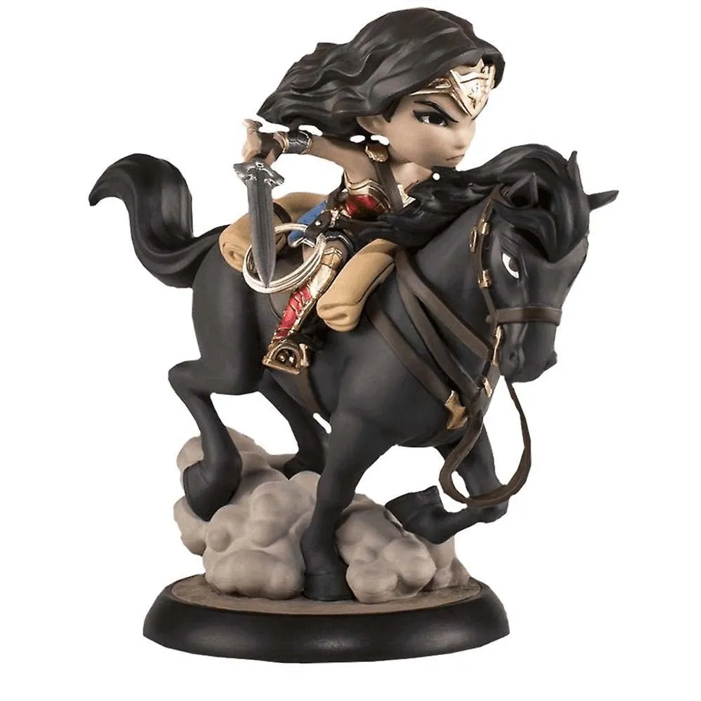 Figurine Wonder Woman Q-Fig Max - Détails Premium et Effet Dynamique