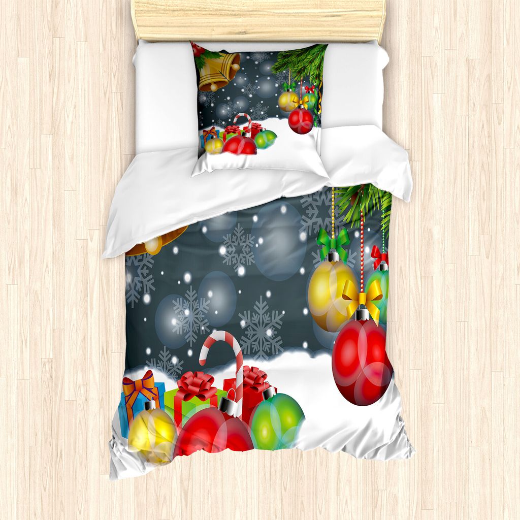 ABAKUHAUS Weihnachten Bettbezug Set für Einzelbetten, Vivid Noel Balls and Bell, Milbensicher Allergiker geeignet mit Kissenbezug, 135 cm x 200 cm...