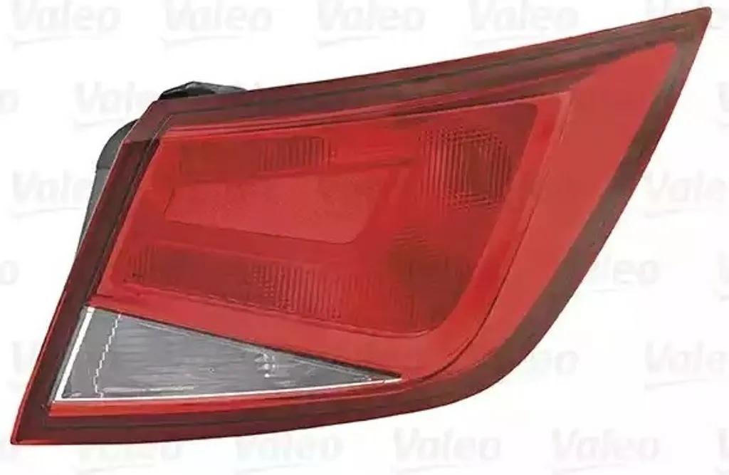 Feu Arrière Gauche pour Réparation Carrosserie Seat Leon 5F Valeo 045322